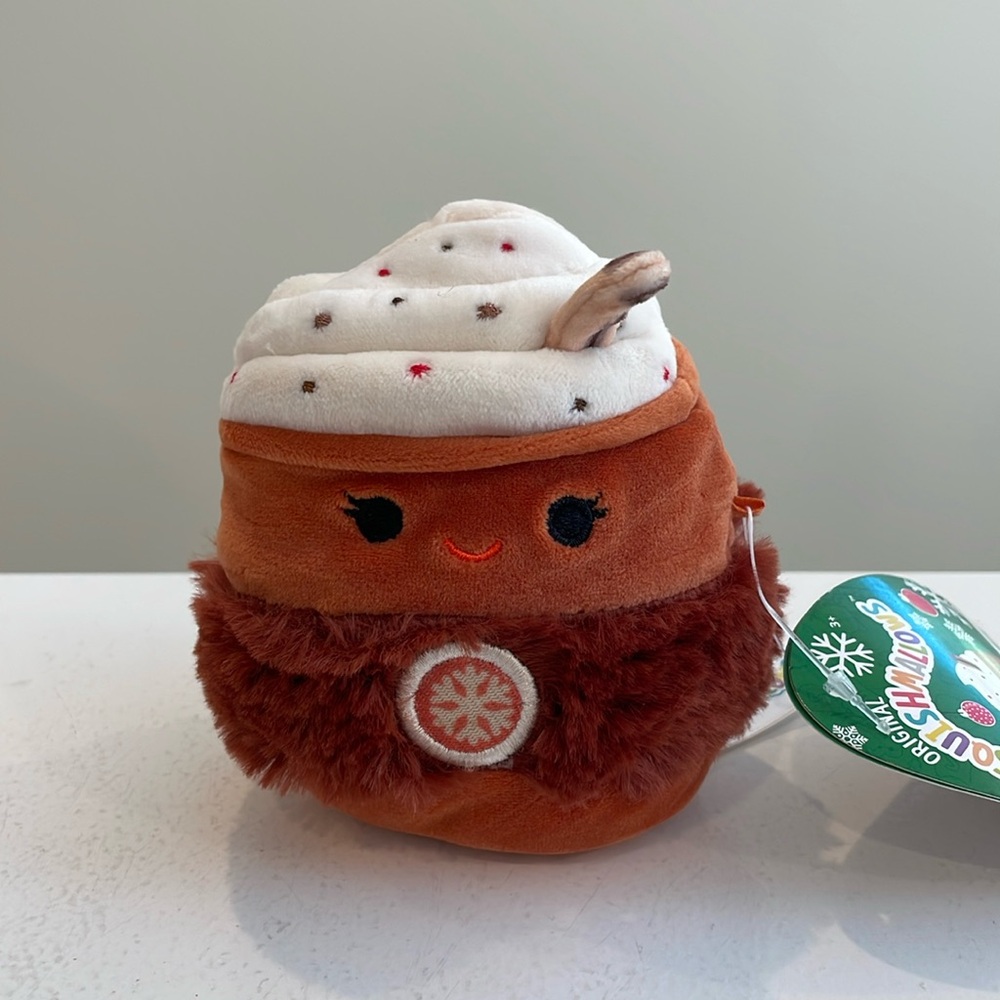 NWT 4” Esther the Hot Chocolate Cocoa Holiday Drink Christmas Squishmallow